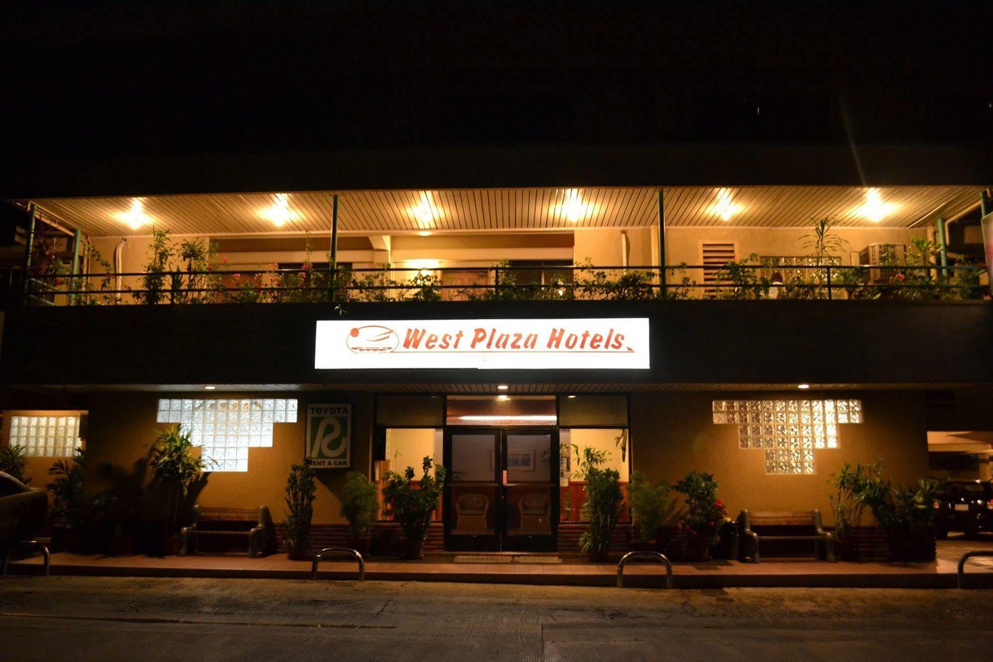 West Plaza By The Sea Hotel Koror Kültér fotó